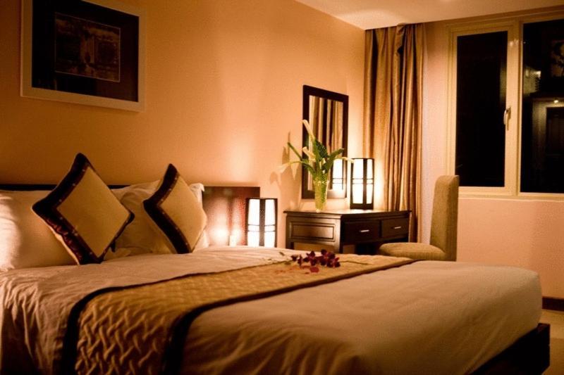 Hue Smile Hotel Room photo